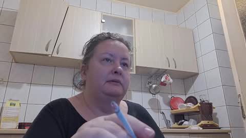 bethnorth online show from 09-30-25, 02:05