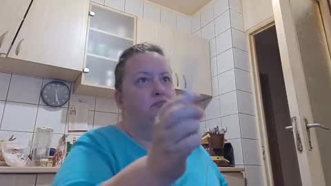 bethnorth online show from 10-20-25, 02:23