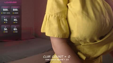 Snapshot of bettispaghetti chatting on 11-14-25, 01:43 bettispaghetti online show from 11-14-25, 01:43