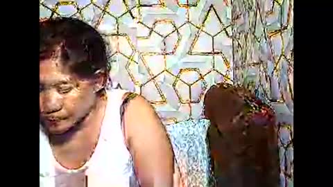 Snapshot of betty_83 chatting on 03-05-26, 11:50 betty_83 online show from 03-05-26, 11:50