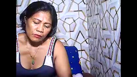 Snapshot of betty_83 chatting on 06-09-26, 12:39 betty_83 online show from 06-09-26, 12:39