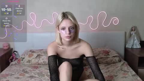 Betty and Oscar online show from 11-06-25, 08:26