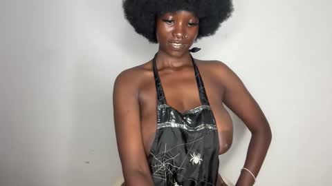 Snapshot of betty_fire_ chatting on 05-07-26, 12:05 Adah online show from 05-07-26, 12:05