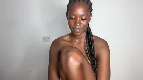 Snapshot of betty_fire_ chatting on 05-27-26, 05:43 Adah online show from 05-27-26, 05:43