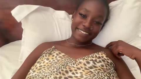 Snapshot of betty_fire_ chatting on 06-07-26, 08:07 Adah online show from 06-07-26, 08:07