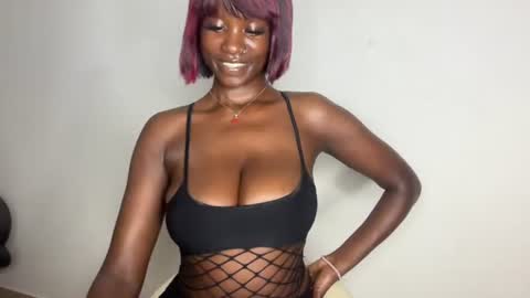 Snapshot of betty_fire_ chatting on 06-20-26, 08:44 Adah online show from 06-20-26, 08:44