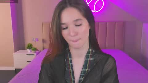 Eva online show from 11-14-25, 09:52