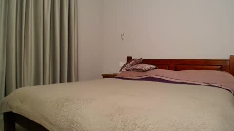 Snapshot of betty_sw chatting on 01-02-25, 03:29 betty_sw online show from 01-02-25, 03:29