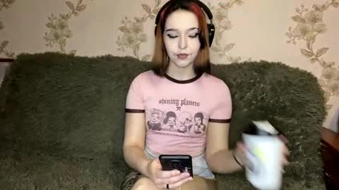 Tessa online show from 04-14-26, 03:51