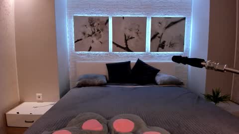 Betty online show from 10-19-25, 08:31