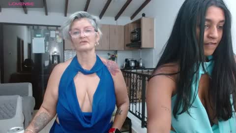 Snapshot of bety_cum3 chatting on 05-05-26, 02:19 bibiana online show from 05-05-26, 02:19