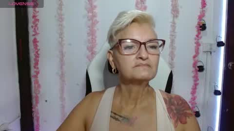 Snapshot of bety_cum3 chatting on 07-02-26, 09:26 bibiana online show from 07-02-26, 09:26