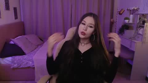 Katie online show from 06-12-26, 07:40