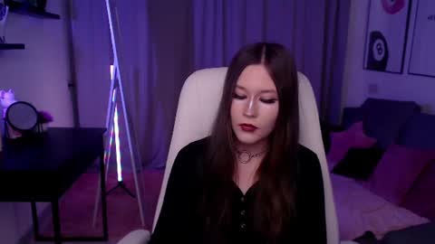 Katie online show from 06-16-26, 07:33