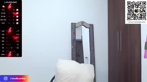 Nicolle Aviles online show from 02-28-25, 11:01