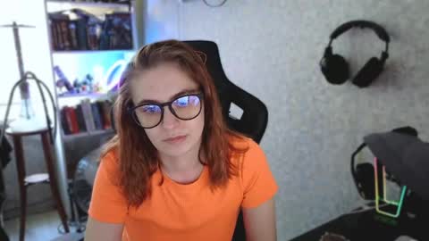 beverly_yay online show from 05-02-26, 12:32