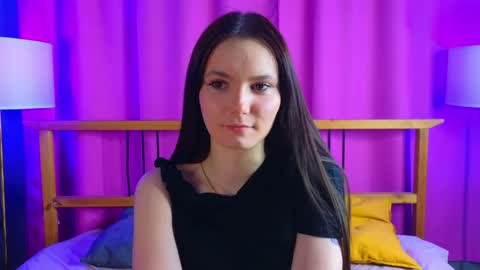 Marie  online show from 05-03-26, 07:42