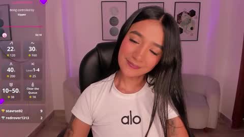 beverlyy johnson online show from 12-18-25, 04:18