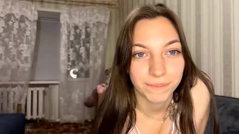 Snapshot of bevvanwoert chatting on 03-02-26, 07:43 Bella online show from 03-02-26, 07:43