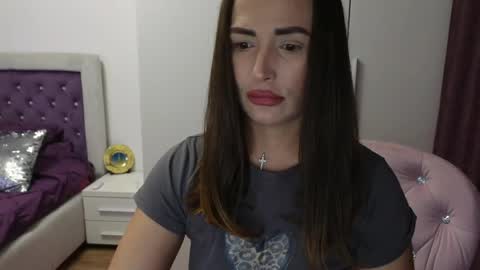   BeyonceDoll       Twitter DollBeyonce    online show from 03-23-26, 08:13