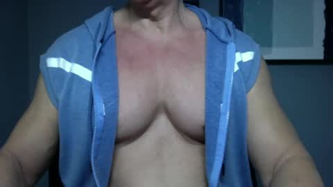 Snapshot of bgdkmuscleguy chatting on 12-31-24, 04:35 BGDKMUSCLEGUY - SELECTED BY CHATURBATE AS A TOP BROADCASTER FOR 2023 online show from 12-31-24, 04:35