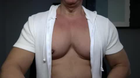 Snapshot of bgdkmuscleguy chatting on 03-09-25, 05:39 BGDKMUSCLEGUY - SELECTED BY CHATURBATE AS A TOP BROADCASTER FOR 2023 online show from 03-09-25, 05:39