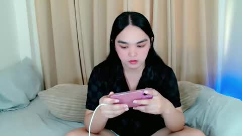 Snapshot of bhabytrans69 chatting on 04-12-26, 12:48 BHABY 3 online show from 04-12-26, 12:48