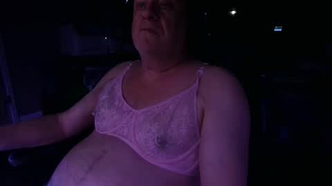 Redmoon online show from 04-19-26, 04:01