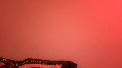 Robbie online show from 11-26-25, 04:35