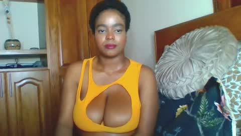 Snapshot of bianca_ebony chatting on 02-08-25, 11:13 bianca ebony online show from 02-08-25, 11:13