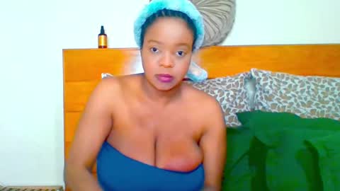 Snapshot of bianca_ebony chatting on 03-01-25, 10:13 bianca ebony online show from 03-01-25, 10:13