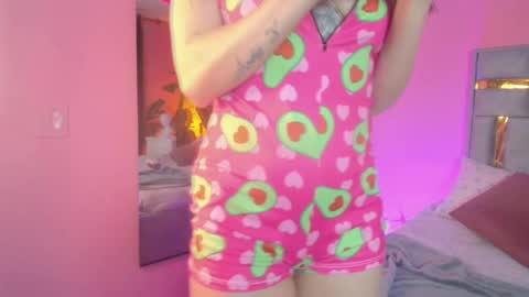 Snapshot of bianca_ks chatting on 02-27-25, 03:04 Bianca online show from 02-27-25, 03:04