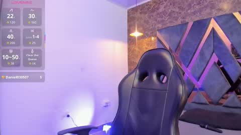 bianca_vega_ online show from 12-14-25, 01:27