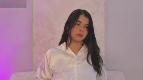 Snapshot of bianca_vega_ chatting on 06-24-26, 11:20 bianca_vega_ online show from 06-24-26, 11:20