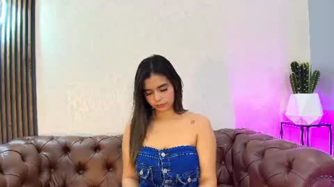 Snapshot of bianca_vega_ chatting on 07-03-26, 11:27 bianca_vega_ online show from 07-03-26, 11:27
