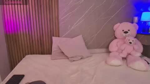 Snapshot of biancaa__18 chatting on 07-18-26, 07:39 biancaa__18 online show from 07-18-26, 07:39
