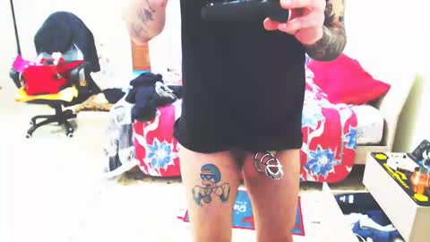 Snapshot of biangel92 chatting on 02-24-25, 04:47 BiAngel online show from 02-24-25, 04:47