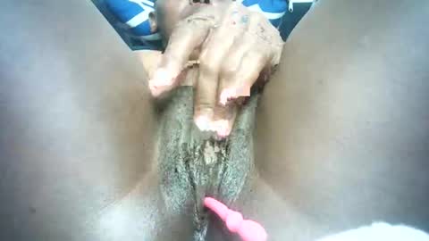 Snapshot of biass_ebony234 chatting on 01-17-25, 03:43 pretty online show from 01-17-25, 03:43