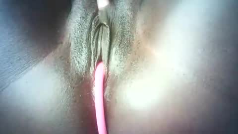 Snapshot of biass_ebony234 chatting on 03-05-25, 05:29 pretty online show from 03-05-25, 05:29