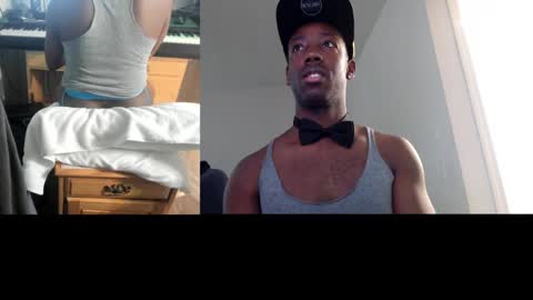 Snapshot of bicepsandfrot chatting on 02-17-25, 04:26 BicepsandFrot online show from 02-17-25, 04:26