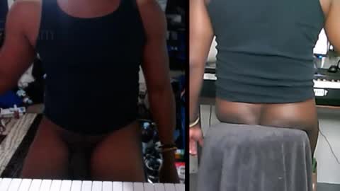 Snapshot of bicepsandfrot chatting on 10-14-25, 11:38 BicepsandFrot online show from 10-14-25, 11:38