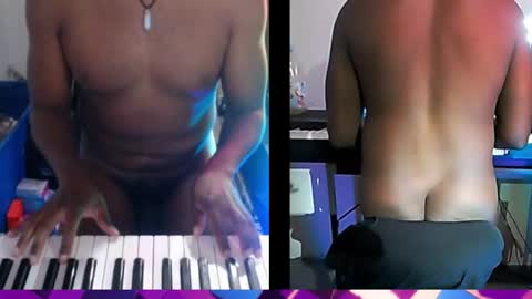 Snapshot of bicepsandfrot chatting on 11-26-25, 04:35 BicepsandFrot online show from 11-26-25, 04:35