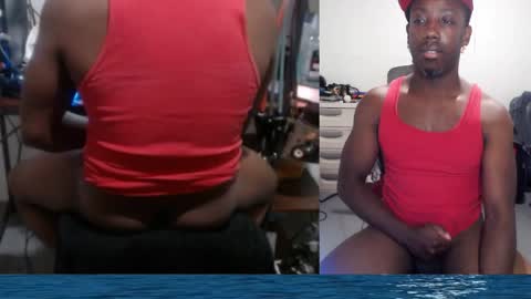 Snapshot of bicepsandfrot chatting on 06-05-26, 09:26 BicepsandFrot online show from 06-05-26, 09:26
