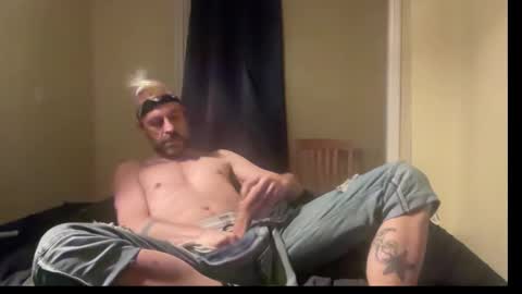 Snapshot of biffpowbang chatting on 02-12-25, 07:55 biffpowbang online show from 02-12-25, 07:55
