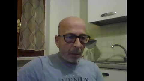 Snapshot of big23italy chatting on 05-16-26, 10:30 big23italy online show from 05-16-26, 10:30