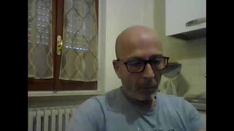 Snapshot of big23italy chatting on 05-17-26, 11:39 big23italy online show from 05-17-26, 11:39