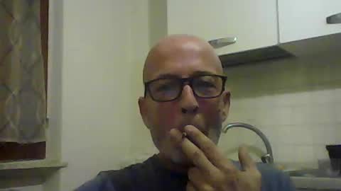Snapshot of big23italy chatting on 08-05-26, 07:06 big23italy online show from 08-05-26, 07:06