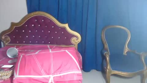 Snapshot of big_boobshot chatting on 01-29-25, 07:57 Marcela online show from 01-29-25, 07:57