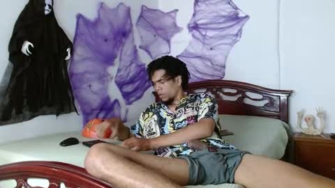 Snapshot of big_boy_lee chatting on 10-02-25, 08:38 Camilo online show from 10-02-25, 08:38