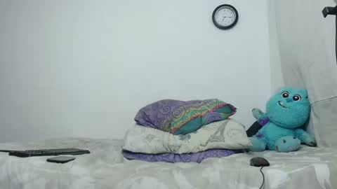 Snapshot of big_boyhot_ chatting on 07-19-26, 05:00 big_boyhot_ online show from 07-19-26, 05:00